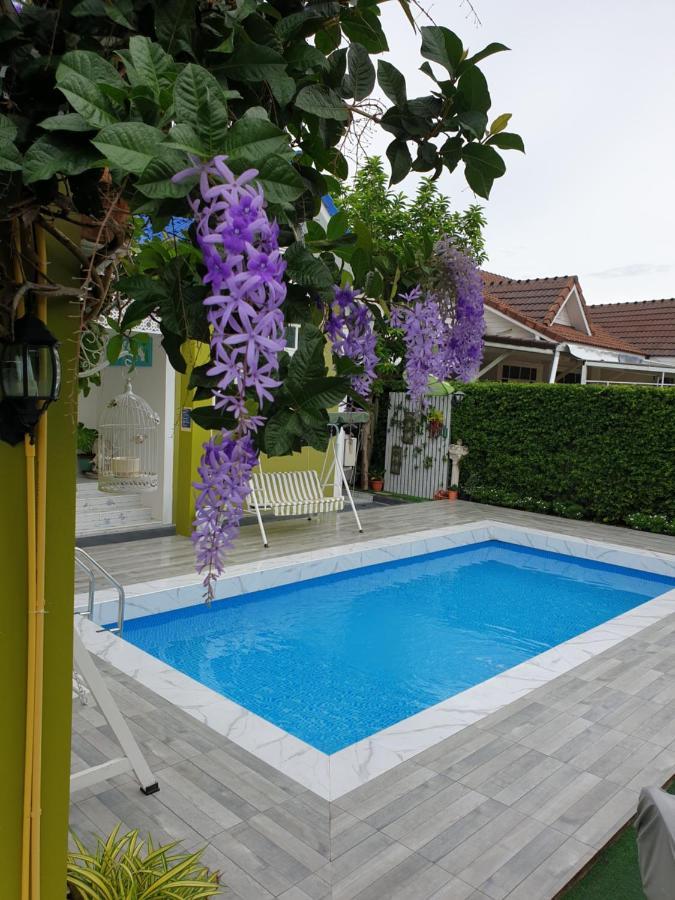 Little Poolvilla Ferienhaus *